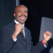Kriss Akabusi
