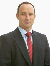  Nasser Hussain