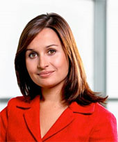 Nina Hossain
