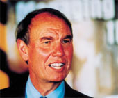  Richard Scase