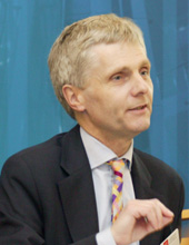 Tony Travers